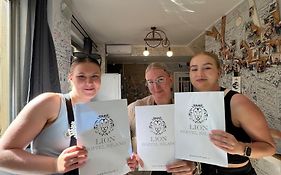 Lion University & Youth Hostel Milano